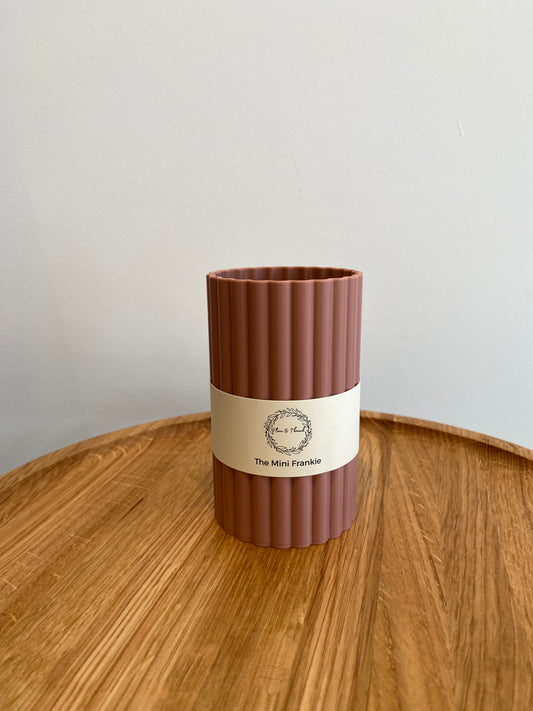 The Mini Frankie Vase - Clay