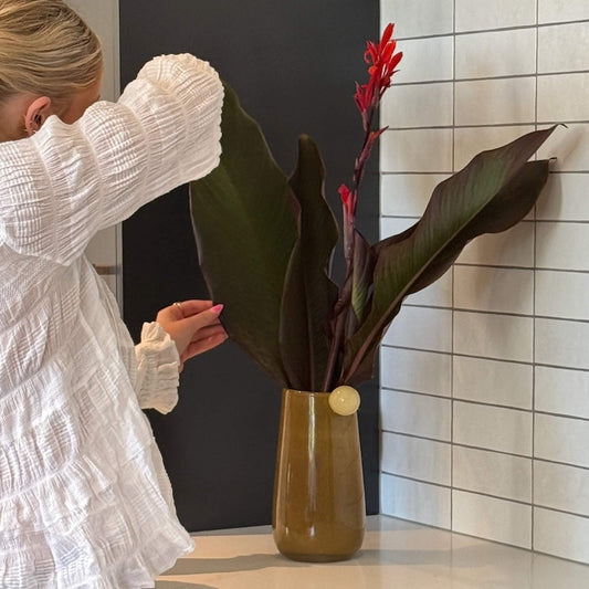 Sometimes Otis Colleen Vase