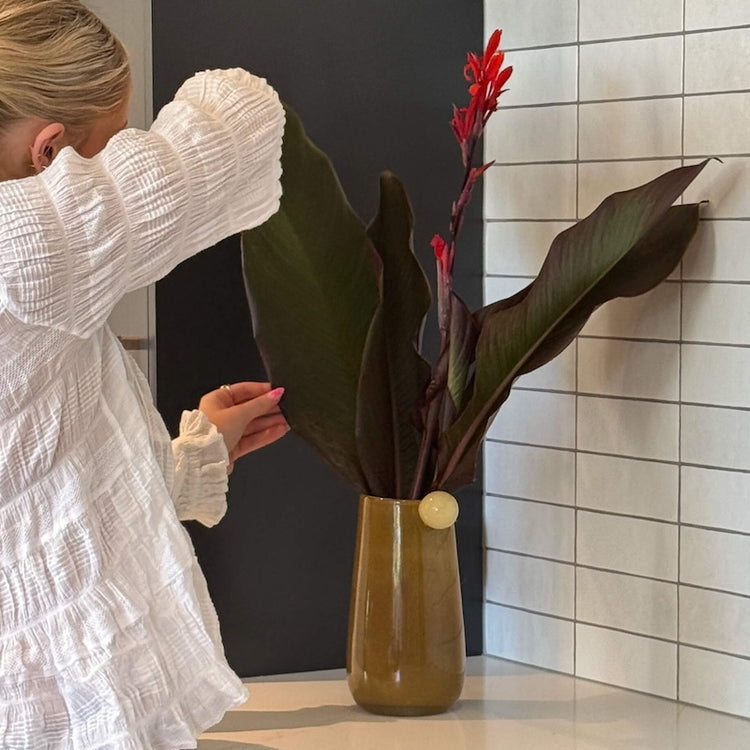 Sometimes Otis Colleen Vase