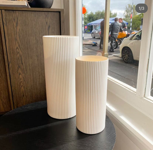 Cylindrical Lines Lamp Medium