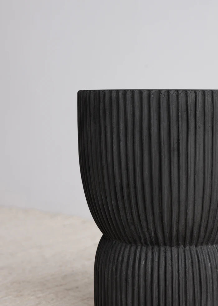 Lia Stool