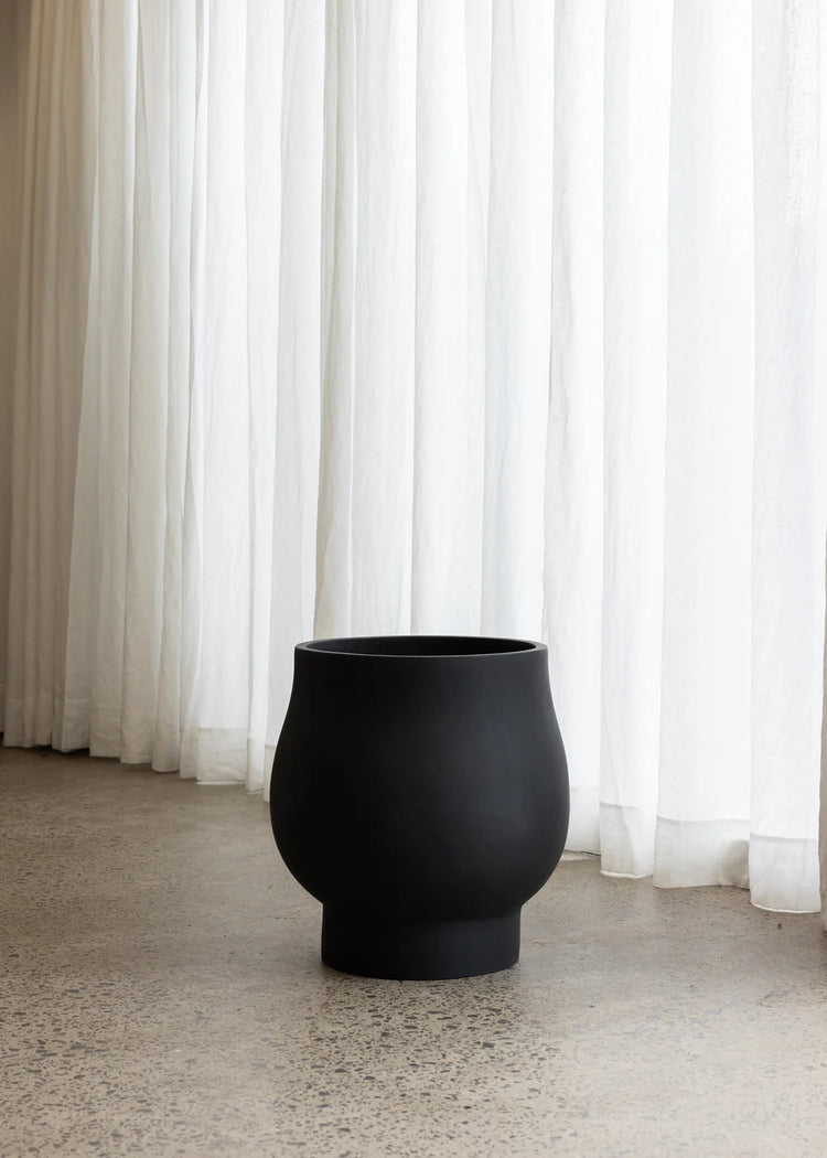 Kayu-Studio Tas Pot | Black