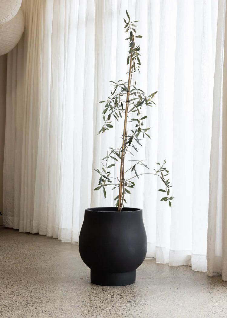 Kayu-Studio Tas Pot | Black