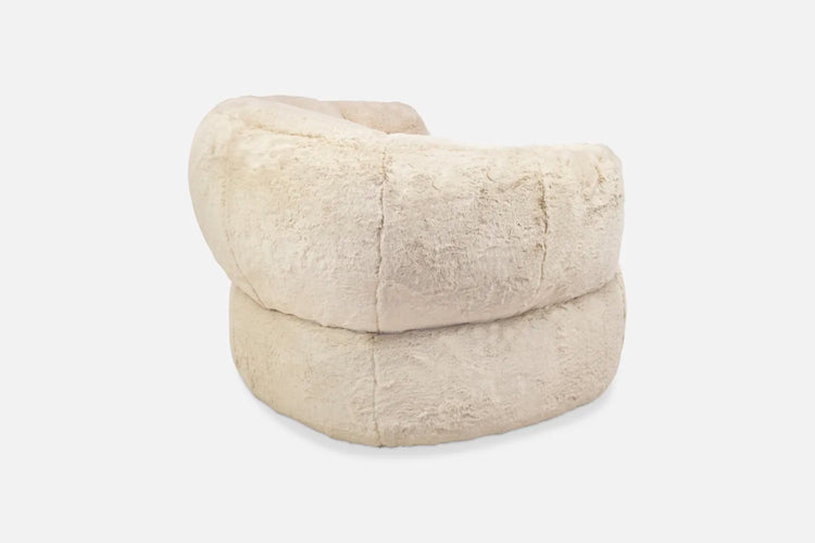 Kumo Swivel Chair