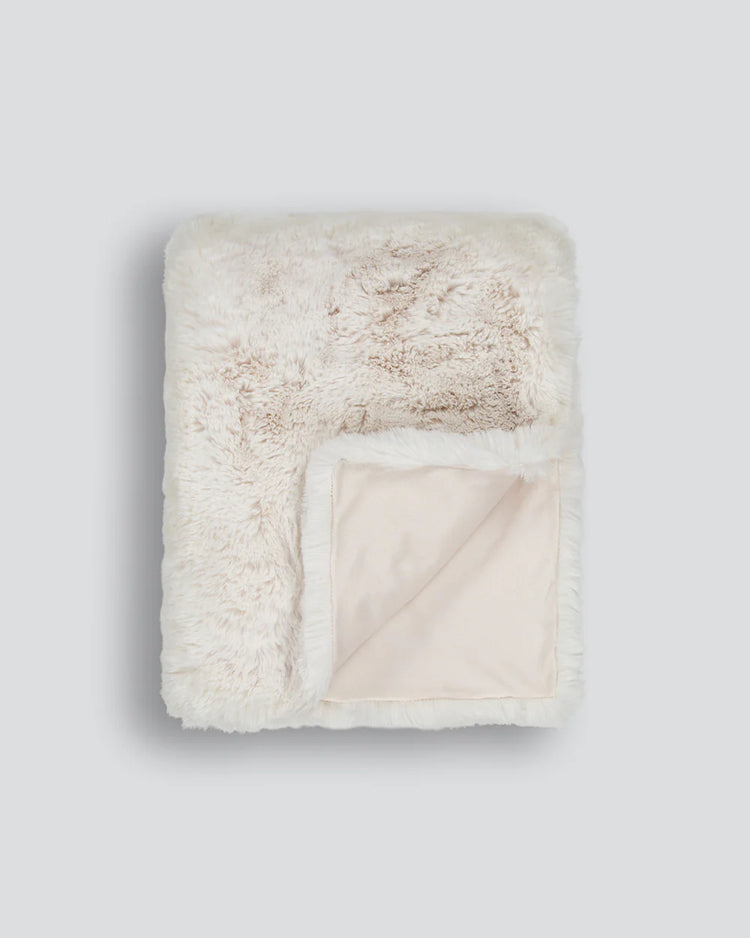 Ollo Pelage Ivory Throw