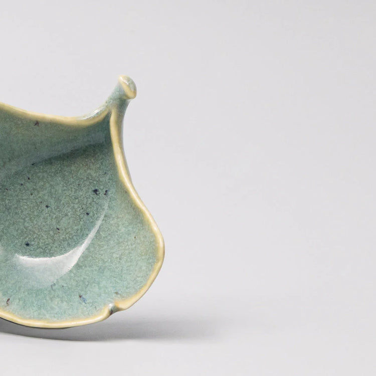 Made in Japan Gingko Leaf Sauce Dish