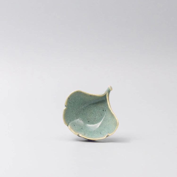 Made in Japan Gingko Leaf Sauce Dish