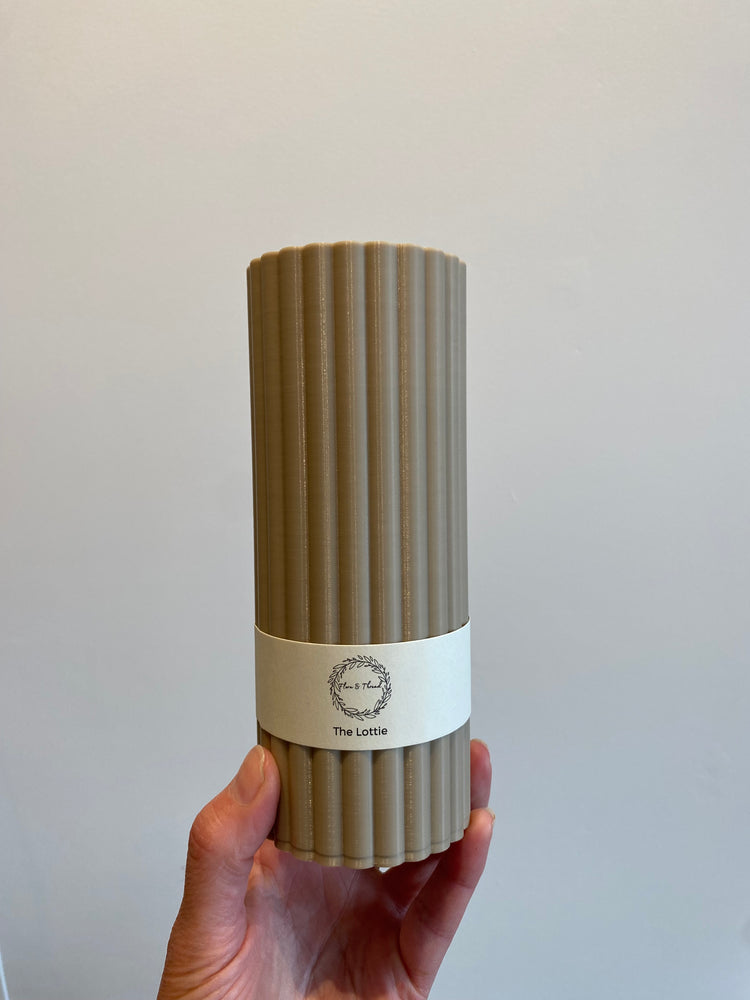 The Lottie Vase
